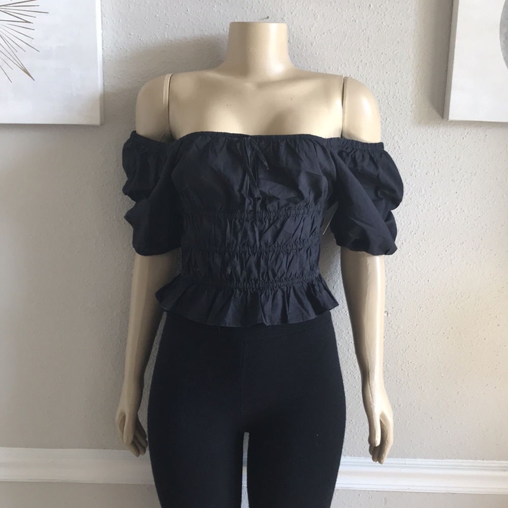 ABOUND Black Crop Top Size S - Picture 2 of 7